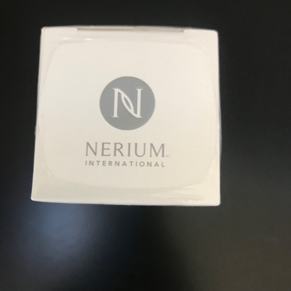 COPY - COPY - Nerium Age -Defying Nightcream NWT - Picture 3 of 4